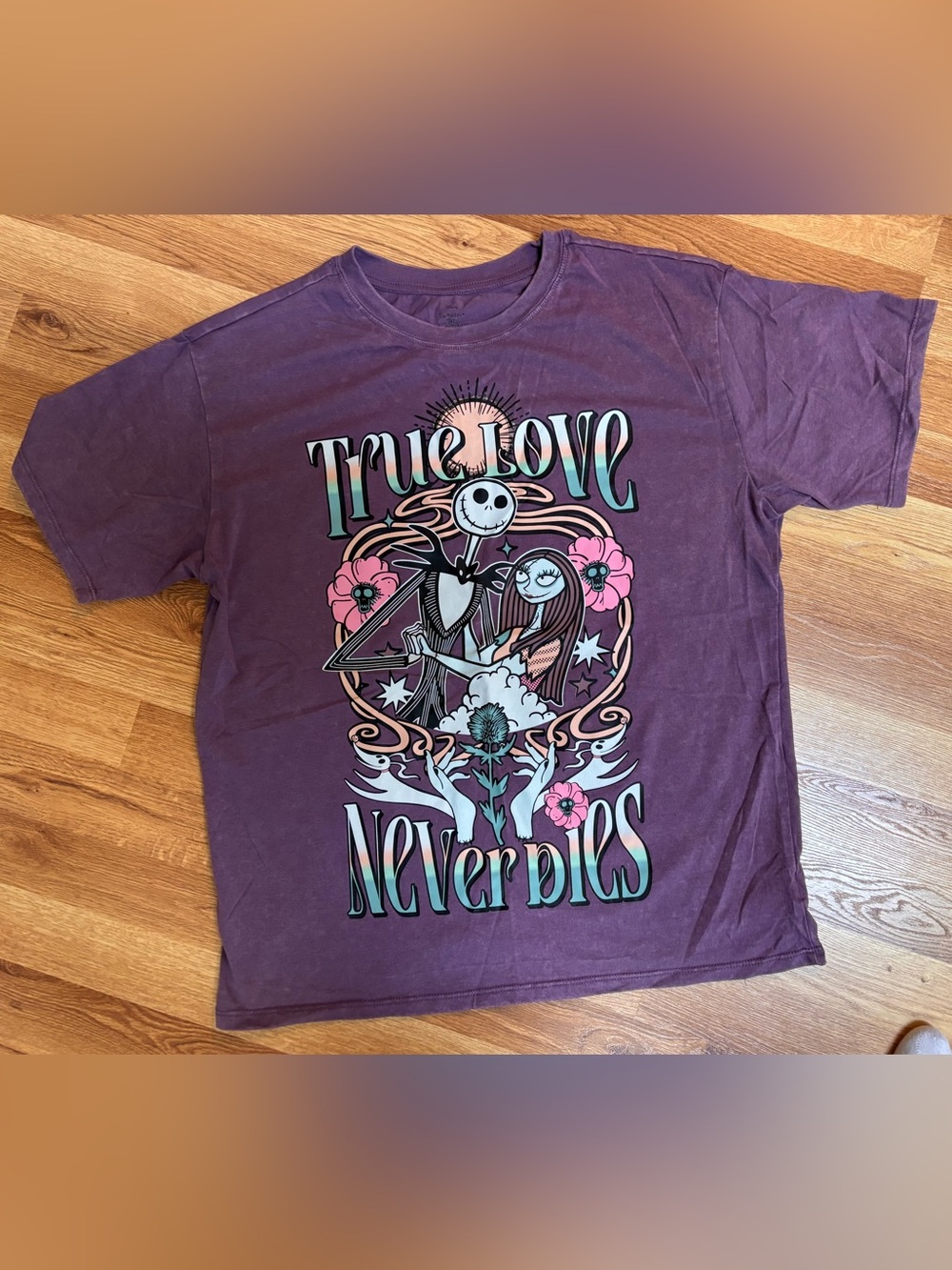 Nightmare Before Christmas Disney Jack & Sally “True Love Never Dies” Tee Large